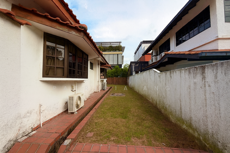 Sunset Square / Sunset Way Estate, Sunset Way, 4 Bedrooms, 3,500 sqft, Detached House For Sale, by Patricia Ang, 60207140 - PropertyGuru.com.sg