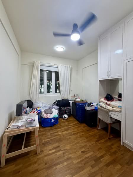 La Suisse II, 1 Swiss View, 3 Bedrooms, 2,045 sqft, Condominium For Sale, by Keenan Tan, 60207160 - Bedroom - PropertyGuru.com.sg