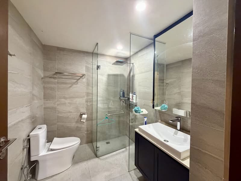 La Suisse II, 1 Swiss View, 3 Bedrooms, 2,045 sqft, Condominium For Sale, by Keenan Tan, 60207160 - Bathroom - PropertyGuru.com.sg