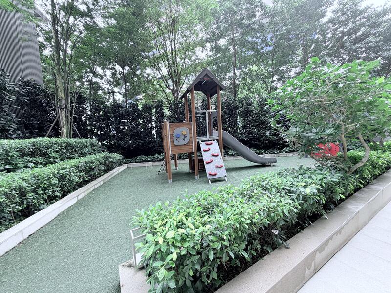 For Sale - 19 Nassim