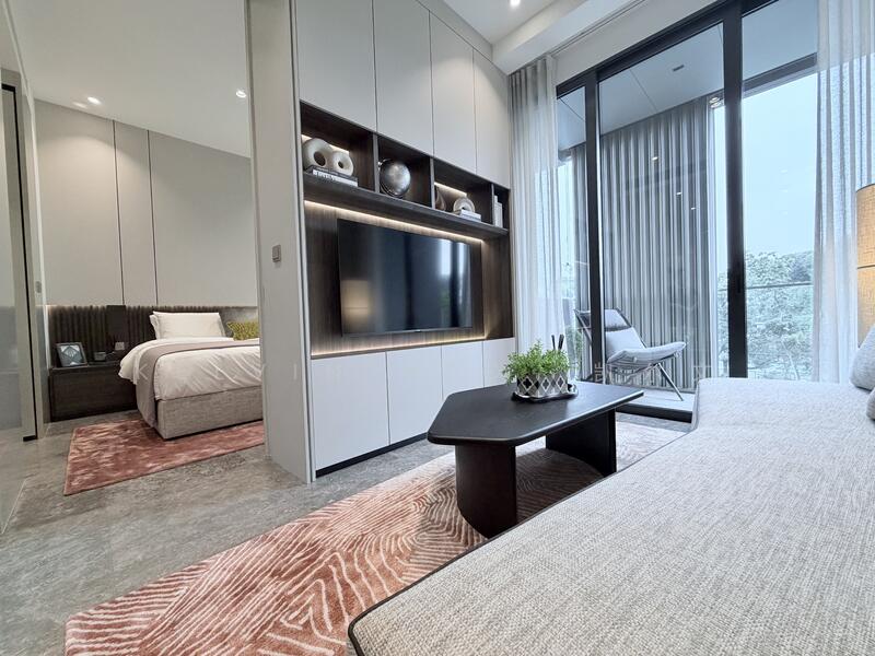 For Sale - 19 Nassim