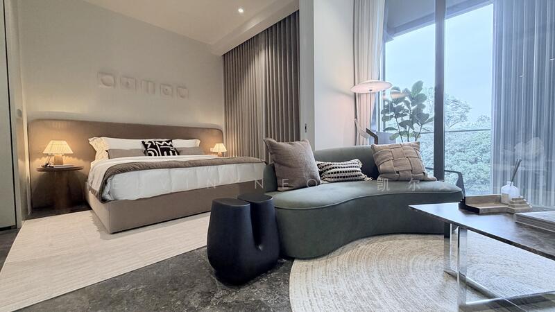 For Sale - 19 Nassim