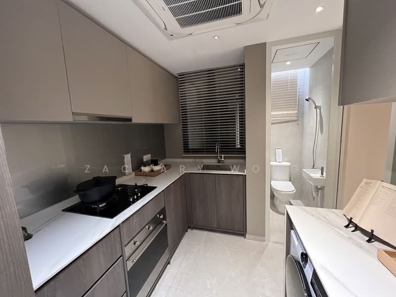 CHEAPEST 4 BEDROOM! AT EC PRICING! 10 MIN TO MRT!, , 3 Bedrooms, 990 sqft, Apartment For Sale, by Zachary Wong, 60207341 - Kitchen - PropertyGuru.com.sg