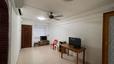 For Rent - 742 Yishun Avenue 5