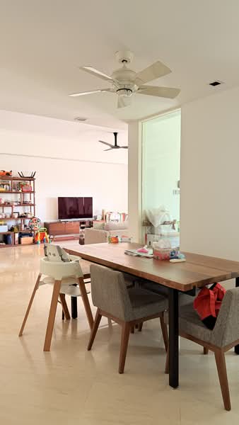 Pebble Bay, 130 Tanjong Rhu Road, 4 Bedrooms, 2,088 sqft, Condominium For Sale, by Deepti Malik, 60207366 - Living Room - PropertyGuru.com.sg