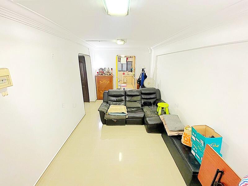 For Sale - 157 Tampines Street 12