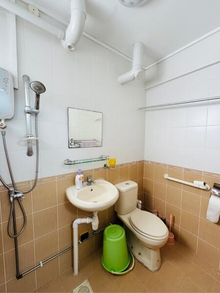 For Rent - 225 Bukit Batok Central