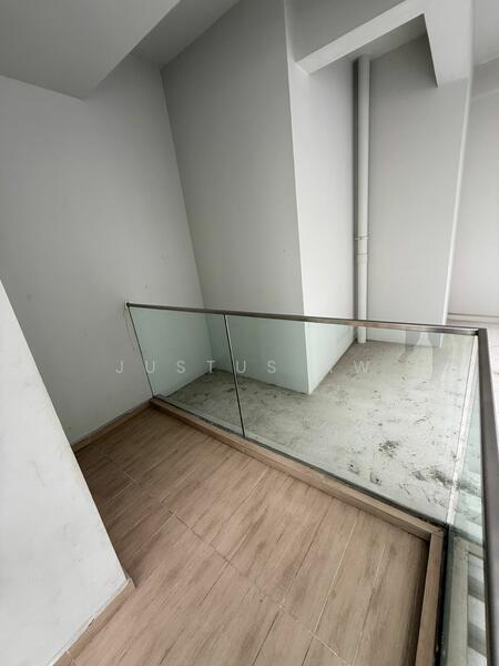 For Rent - 448 @ East Coast