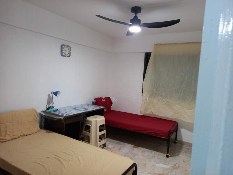 For Rent - 240 Yishun Ring Road