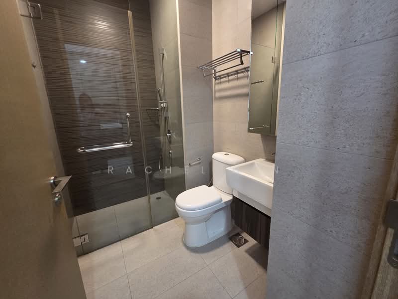 KAP Residences, 11 King Albert Park, 2 Bedrooms, 689 sqft, Condominium For Sale, by Rachel Hon, 60207922 - Bathroom - PropertyGuru.com.sg