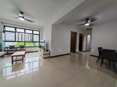 For Sale - 509B Yishun Avenue 4