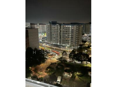 For Sale - 102 Pasir Ris Street 12