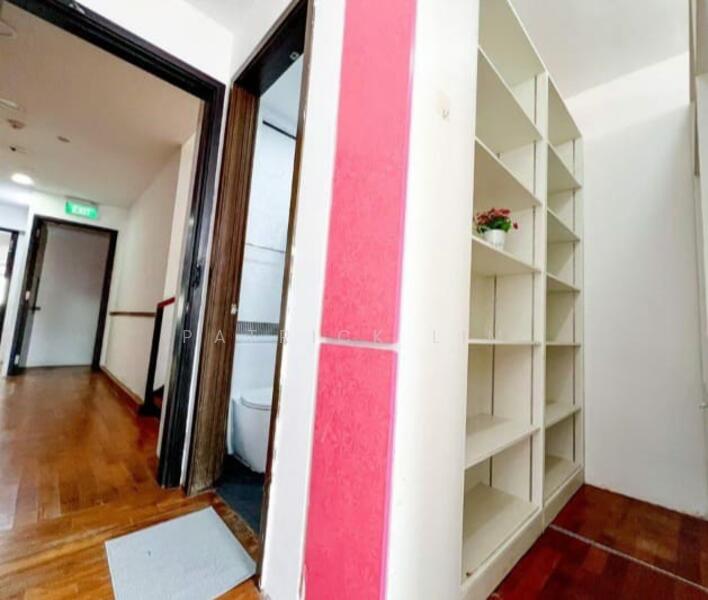 Display Cabinet for your memory gifts