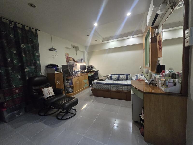 For Sale - 230E Tampines Street 24