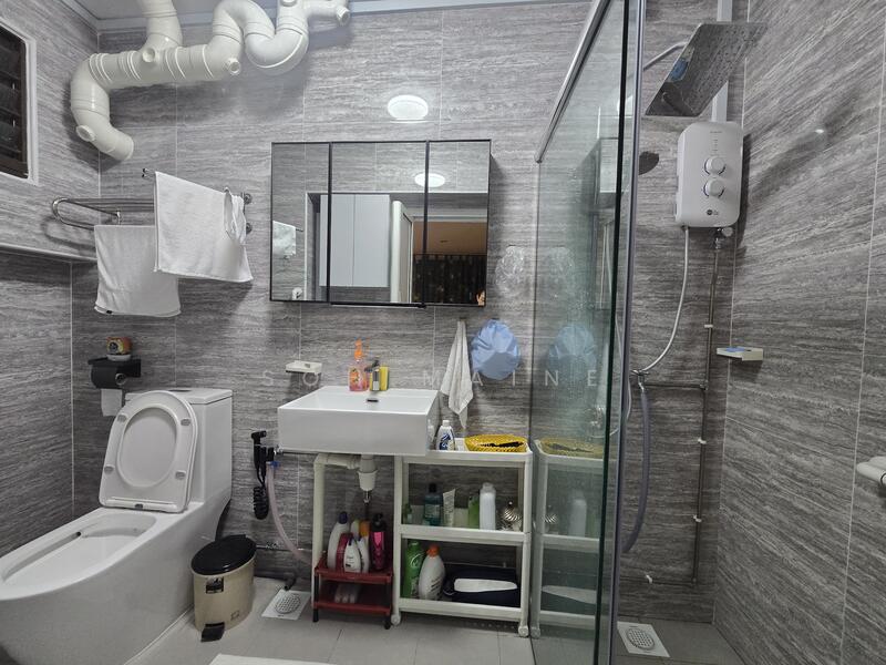 For Sale - 230E Tampines Street 24