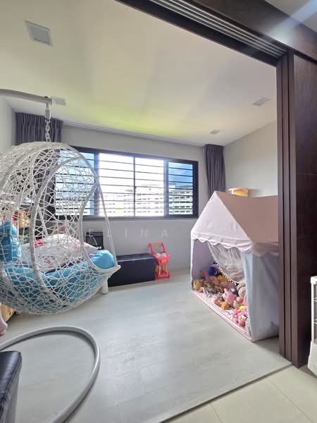 488A Tampines Avenue 9 HDB Flat For Sale at S$ 750,000 | PropertyGuru Singapore - Interior