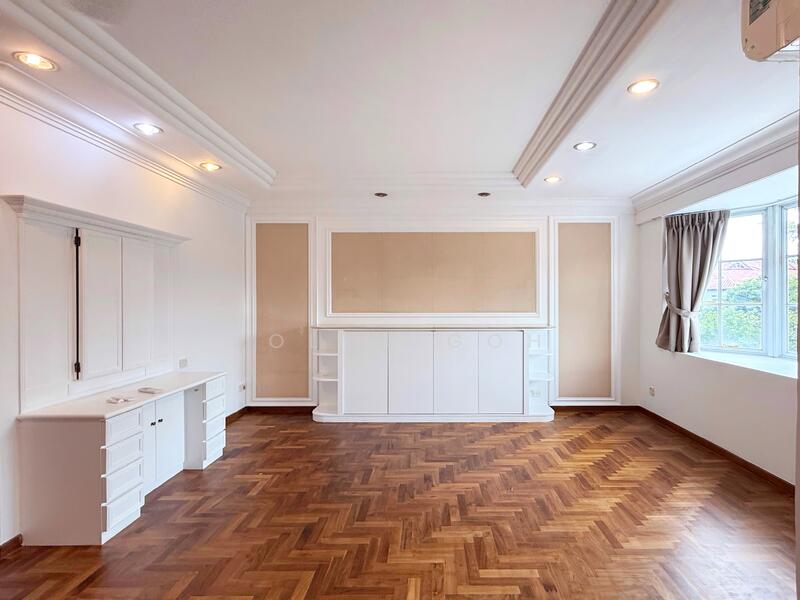 For Rent - King’s road semi detached house