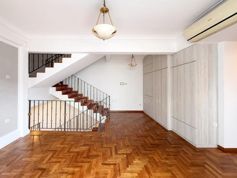 For Rent - King’s road semi detached house