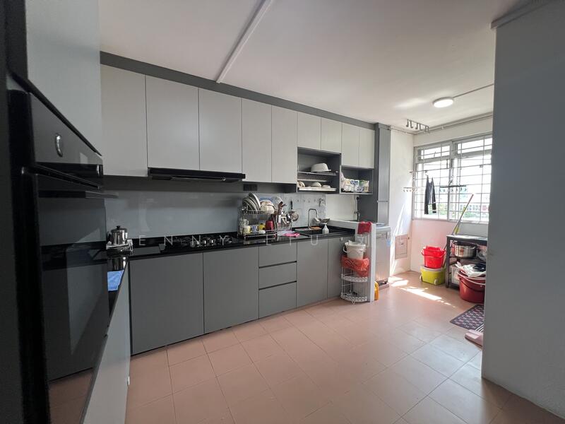 Spacious and wide Kitchen