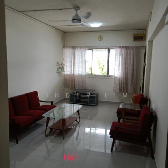 For Rent - 144 Tampines Street 12