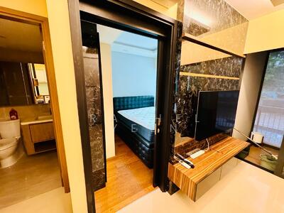 For Sale - Kingsford Waterbay