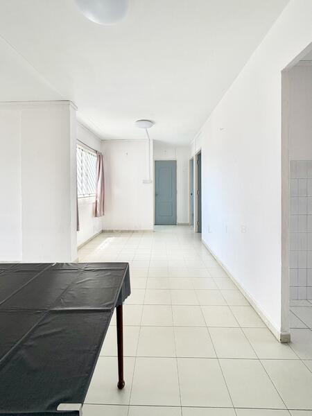 For Sale - 879 Tampines Avenue 8