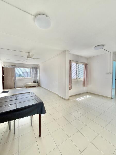 For Sale - 879 Tampines Avenue 8