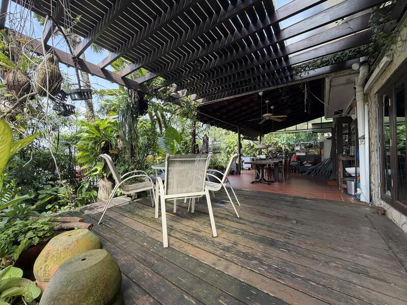 For Sale - Jalan Binchang Corner Semi Detached