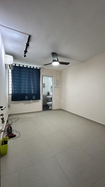 For Rent - 319 Ubi Avenue 1