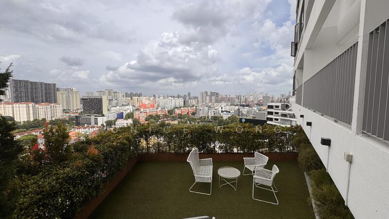 Open Sky Patio With City View