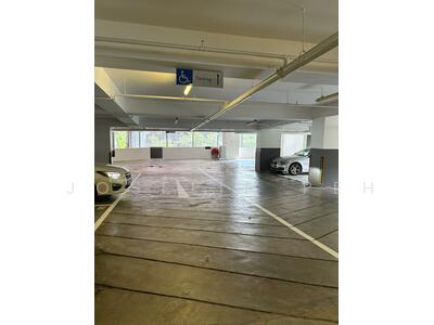 For Sale - Spottiswoode 18