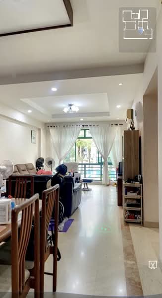 The Hillside, Upper Bukit Timah Road, 3 Bedrooms, 1,313 sqft, Condominium For Sale, by Florence Ng, 60208465 - Living Room - PropertyGuru.com.sg