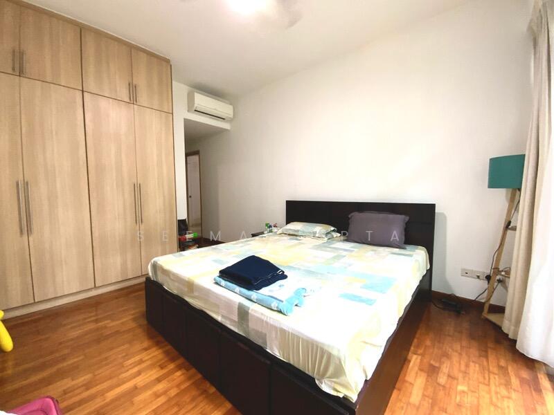 For Rent - Varsity Park Condominium