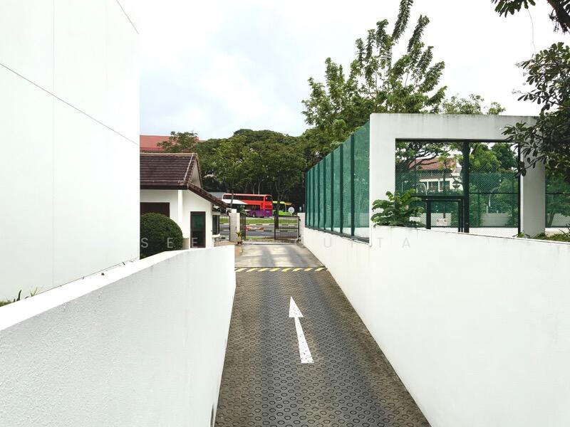 For Rent - Varsity Park Condominium