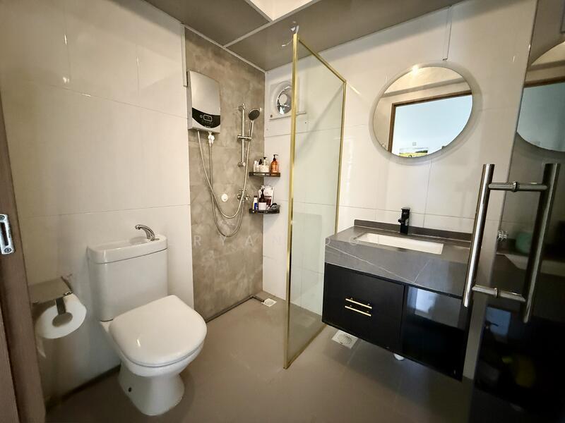 228A Ang Mo Kio Street 23, 228A Ang Mo Kio Street 23, 3 Bedrooms, 1,033 sqft, HDB Flat For Sale, by Bryan Ooi, 60208656 - PropertyGuru.com.sg