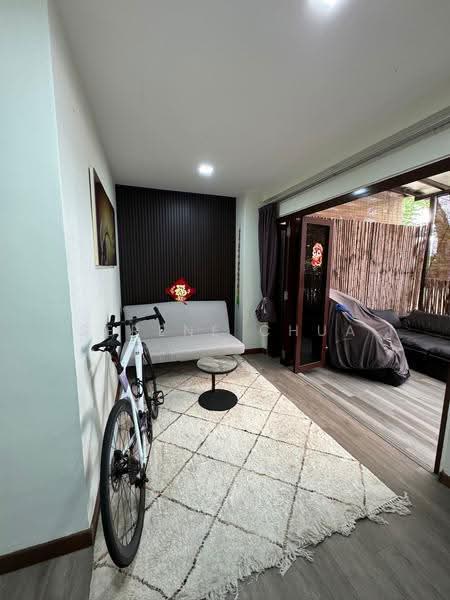 Kew Residencia, 355 Kew Crescent, Bedok / Upper East Coast, 4 Bedrooms, 2,411 sqft, Cluster House For Sale, by Serene Chua, 60208659 - Living Room - PropertyGuru.com.sg