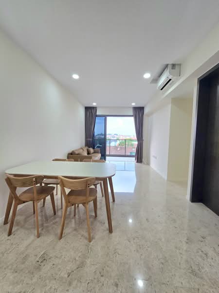 AMO Residence, 23 Ang Mo Kio Rise, 4 Bedrooms, 1,292 sqft, Condominium For Rent, by Sally Ong, 60208934 - Living Room - PropertyGuru.com.sg