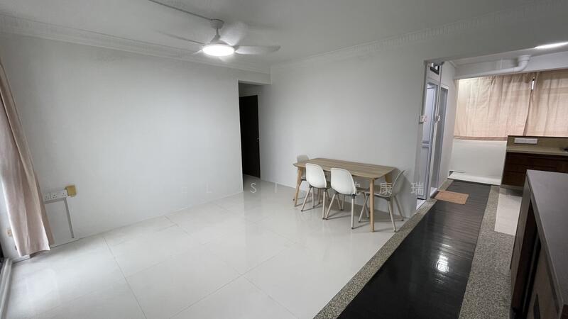 Living Room (View 2)