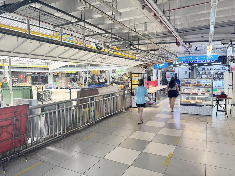 Boon Lay Shopping Centre, 221 Boon Lay Place, 1,249 sqft, Other Retail For Sale, by Roy Shoban, 60209134 - CommercialGuru.com.sg
