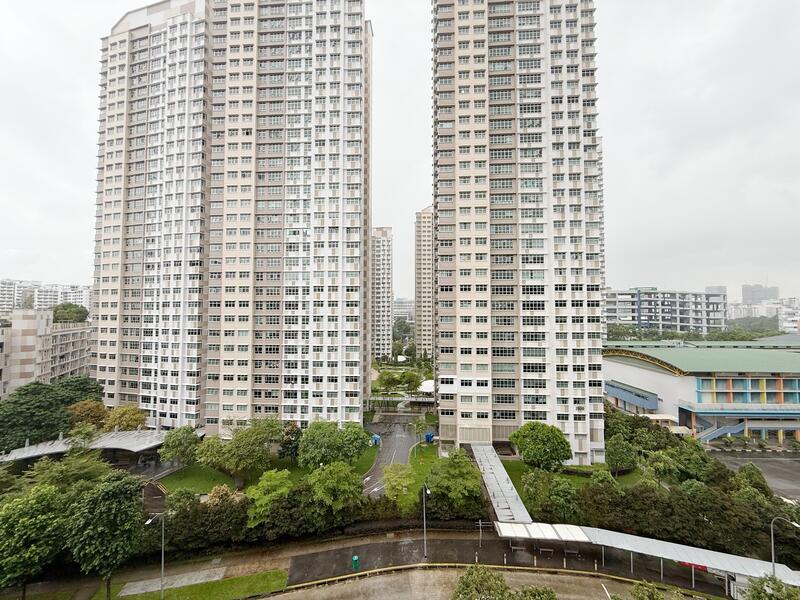 For Sale - 217 Bukit Batok Street 21