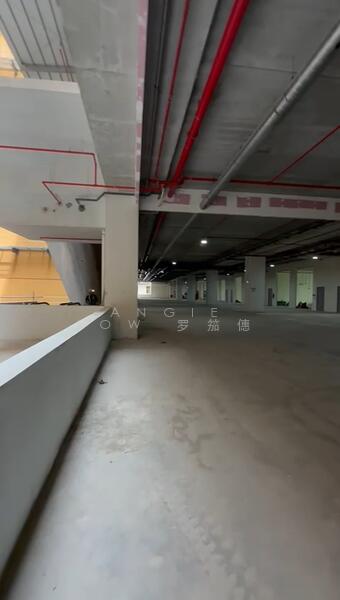 $3300 for rent, Pasir Ris / Tampines, 1,300 sqft, Factory / Workshop (B2) For Rent, by Angie Low 罗笳僡, 60209199 - Car Park - CommercialGuru.com.sg
