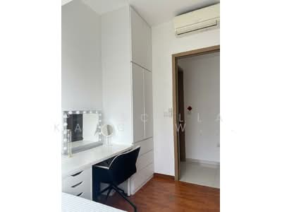 For Rent - The Palette