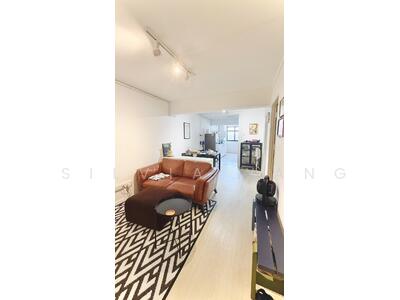 For Rent - 6 Holland Close