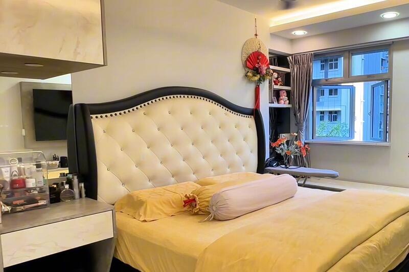 For Sale - 26A Saint George's Lane