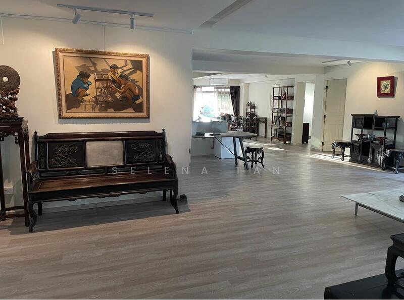 For Sale - 220 Pasir Ris Street 21