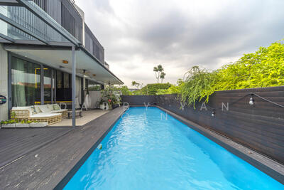 For Sale - Victoria Park Villas