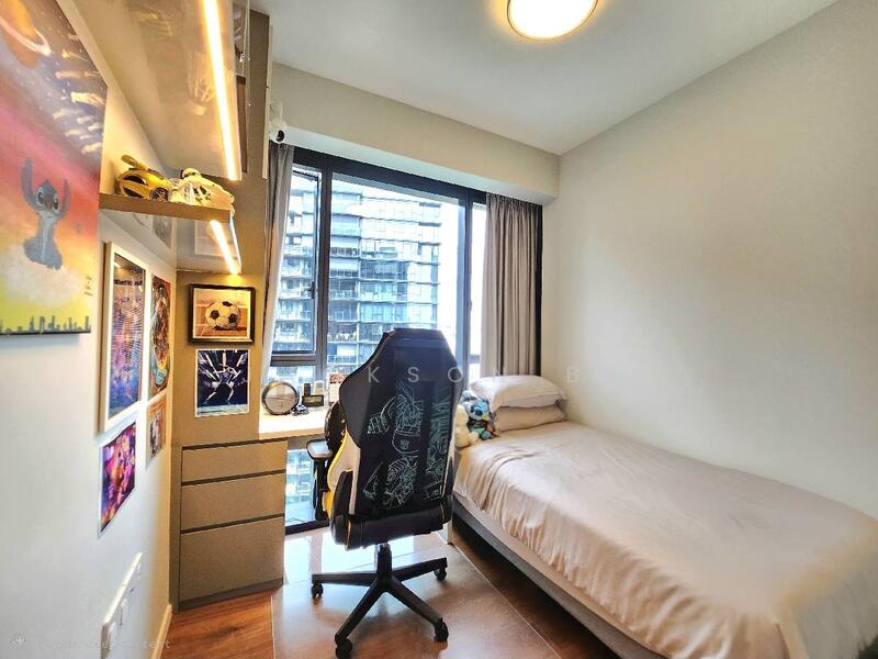 For Sale - Parc Esta