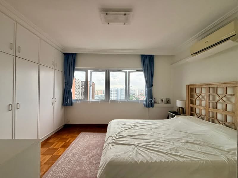 For Sale - Laguna Park