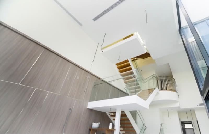 For Rent - UPPER EAST COAST ROAD