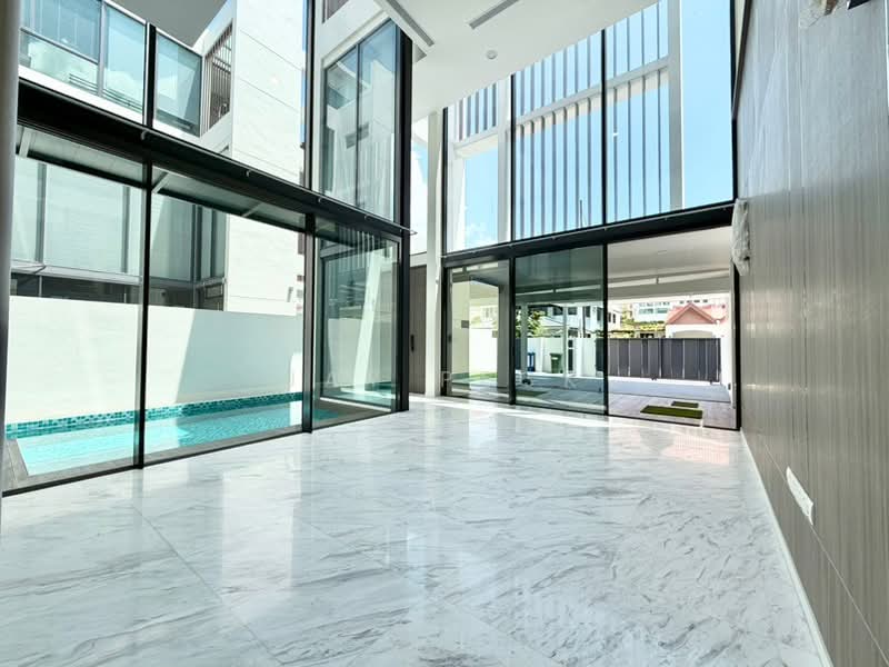 For Rent - UPPER EAST COAST ROAD